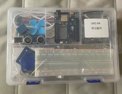 Arduino UNO R4 WiFi FULL STARTER KIT
