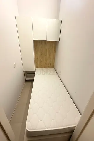 Amazing single partition for rent in tecom Barsha heights متاح سينجل برتيشن في بارشا هايتس