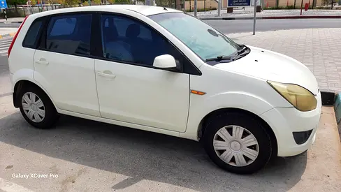 2011 FORD FIGO 照片 3