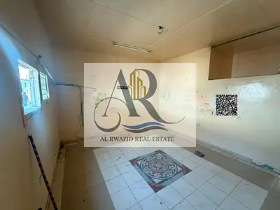 سكن عمال بيت عربي بالراشدية 1 قرب أبراج الخوار مميز