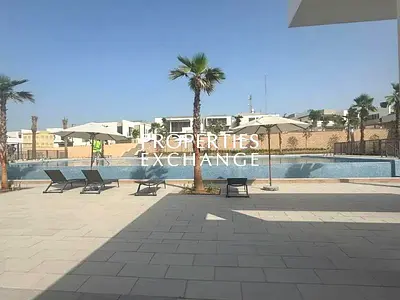 TYPE D | ELEVATED | WALKING DISTANCE TO POOL AND PARK