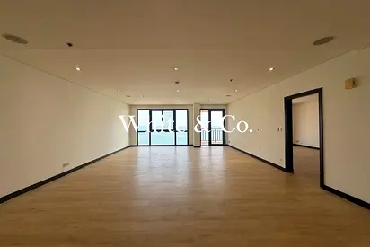Sea View| Unfurnished | Spacious & Vacant
