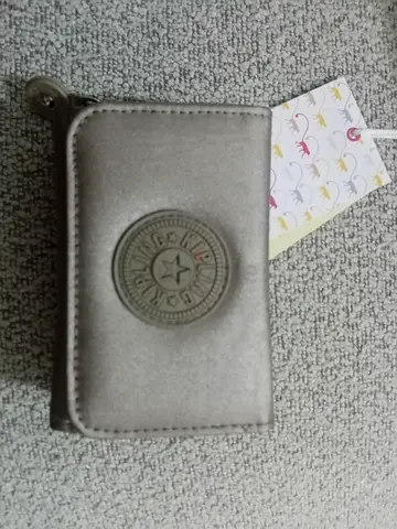 Kipling wallet