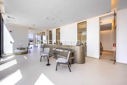 Furnished I Road Facing I Vacant