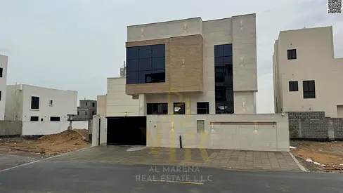 Luxury villa - two floors and a roof - price includes registration and ownership fees, water and electricity connections, and air conditioning.