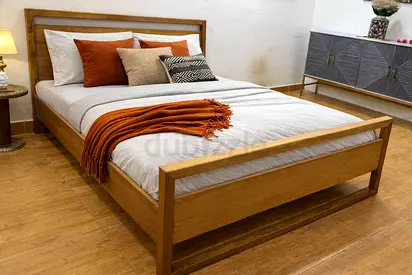 Crate And Barrel Linea ll King Size Bed