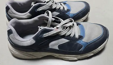 SHOES FOR URGENT SALE 44 Size