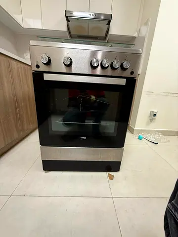 Beko Gas Cooker 4 Burners 60×60 cm Excellent Condition Working order Perfect