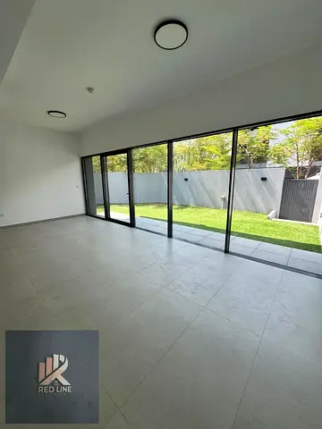 🏡 تاون هاوس كورنر 3 غرف ماستر للإيجار | شهر مجاني | روبينيا - مسار 🌳✨