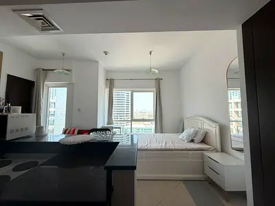Furnished Studio | Concorde Tower | Balcony