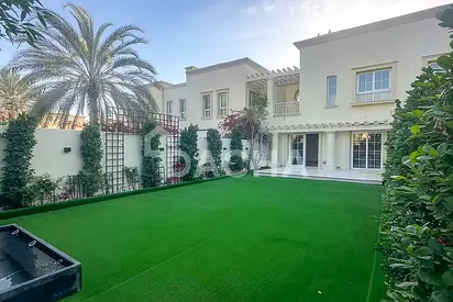 Large Plot | Beautifully Upgraded | Springs 3