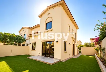 3E Layout | Large Corner Plot | Close to Amenities