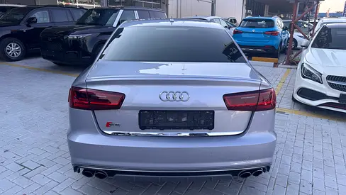 صورة 3 لـ 2016 AUDI S6