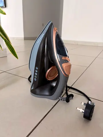 Steam Iron