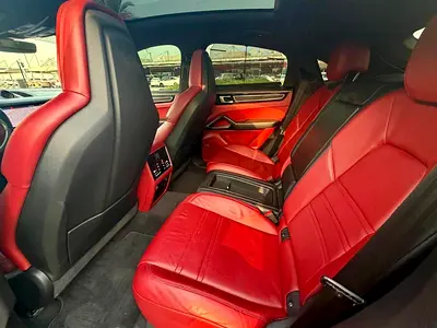 2020 Porsche CAYENNE thumbnail 15