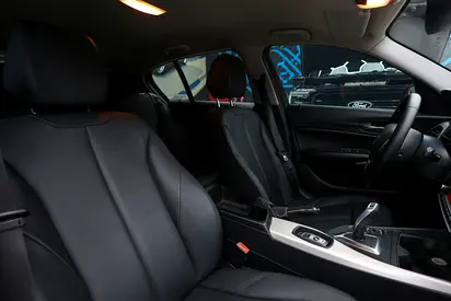 صورة 15 لـ 2016 BMW 1-SERIES