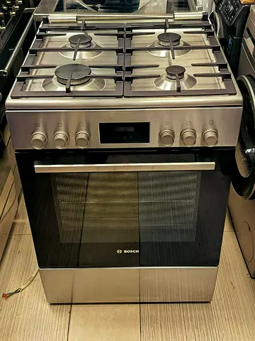 Bosch stainless steel 4-burner gas cooker with oven