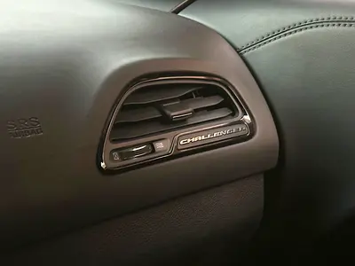 2022 Dodge CHALLENGER 照片 10