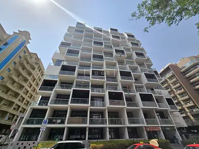 STUNNING 2BR DUPLEX WITH PRIVATE ACCESS | UPGRADED & MOVE-IN READY