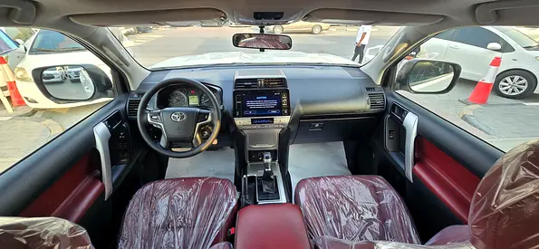 2020 Toyota PRADO — миниатюра 10