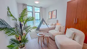 Modern Studio | Huge Layout | Marina View