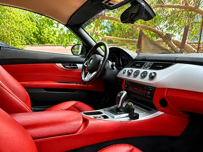 BMW Z4 | GCC Specs | Excellent Condition | Low KMs-3