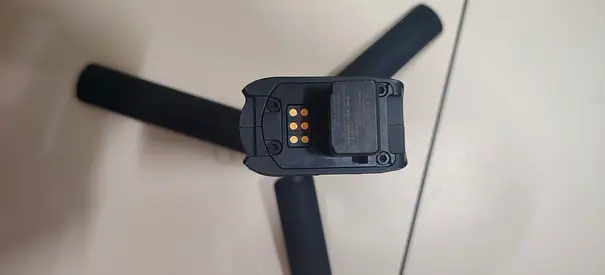DJI BG33 Battery Grip + Quick-Open Tripod Bundle (for RS3 / RS3 Pro)
