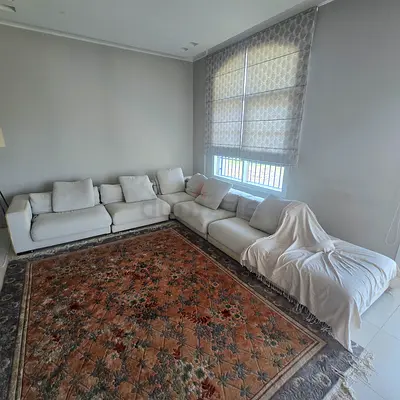 L- shape sofa. Premeium quality