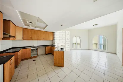 1 Bed + Store + Balcony - Next To Metro Station