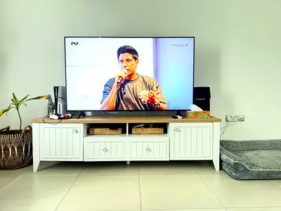 TV Cabinet in Excellent Condition