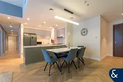 Burj Khalifa View | Upgraded | High Spec