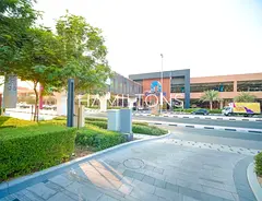 Spacious Residence | Sophisticated City-Centre Living | Resale