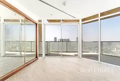 Luxurious| High Floor| Spacious| Community View