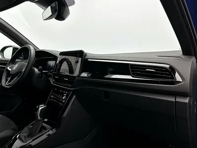 2024 Volkswagen T-ROC — фото 11