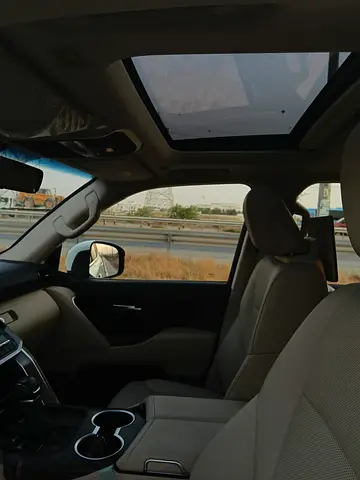 2025 Toyota LAND CRUISER — миниатюра 19