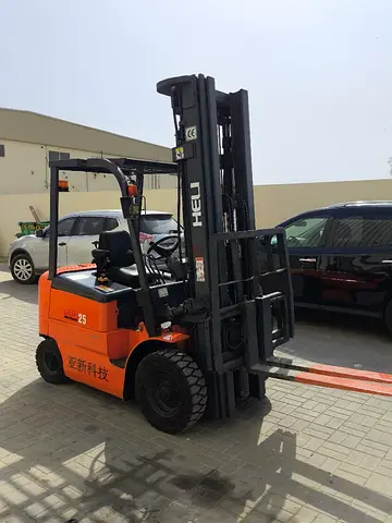 Electric forklift 2.5 ton with 6 meter lifting height