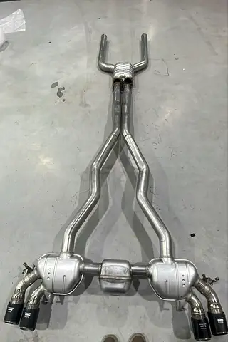 Full M5 F90 Competition Exhaust Like New with Akrapovic Tips