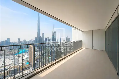 Burj Khalifa View | Elegant Apt | Spacious Unit