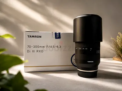 Tamron 70-300mm f/4.5-6.3 Di III RXD Lens (with box) - Excellent Condition