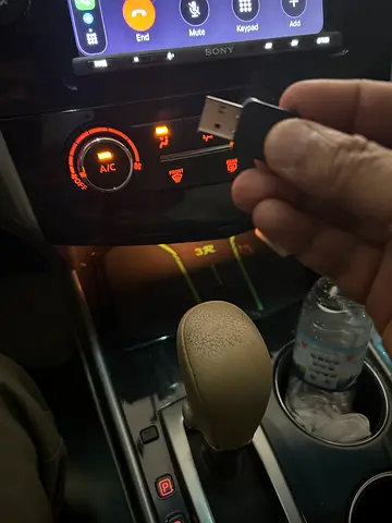 Car play device