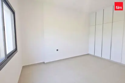 Vacant I Modern I Gated Community I Prime Location