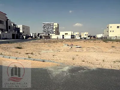 ارض للبيع في عجمان الحليو تاون هاوس