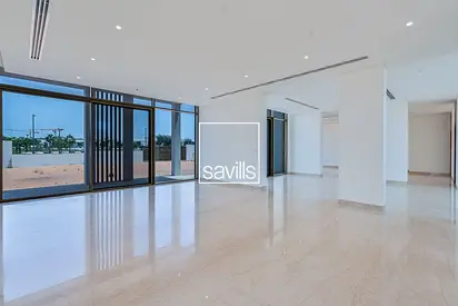 Brand New | V5 Select | Luxurious Villa