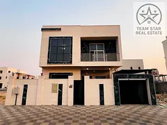 First tenant in Al-Amira, 5 rooms on a main road with all services