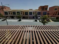 Exclusive | Single Row | Near Handover | Prime Location