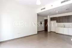 Pool View | Spacious | Vacant |Well Maintained