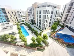 Students Offer ● Pool View ● Fully Furnished Studio