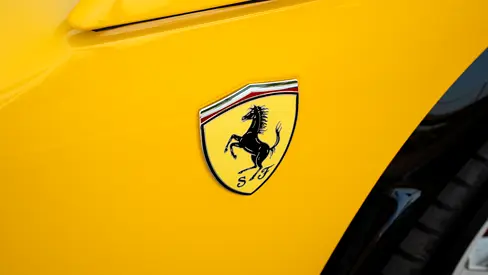 2025 Ferrari PUROSANGUE — фото 9