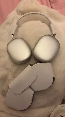 Apple AirPods Max - Silver (Used, Good Condition)