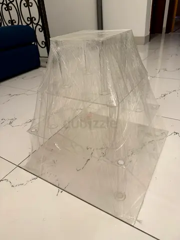 Acrylic stand made of four layers for buffet , food exposure, party, birthdays, or any other usage